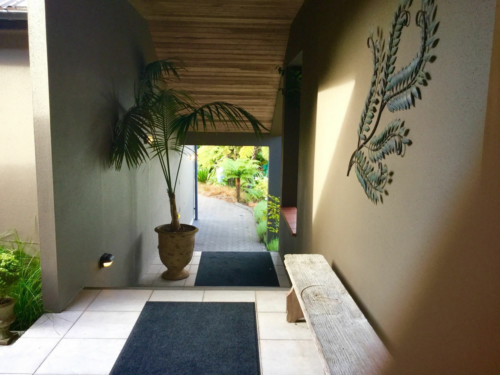 The Flying Trout Boutique Lodge Taupo Exterior photo