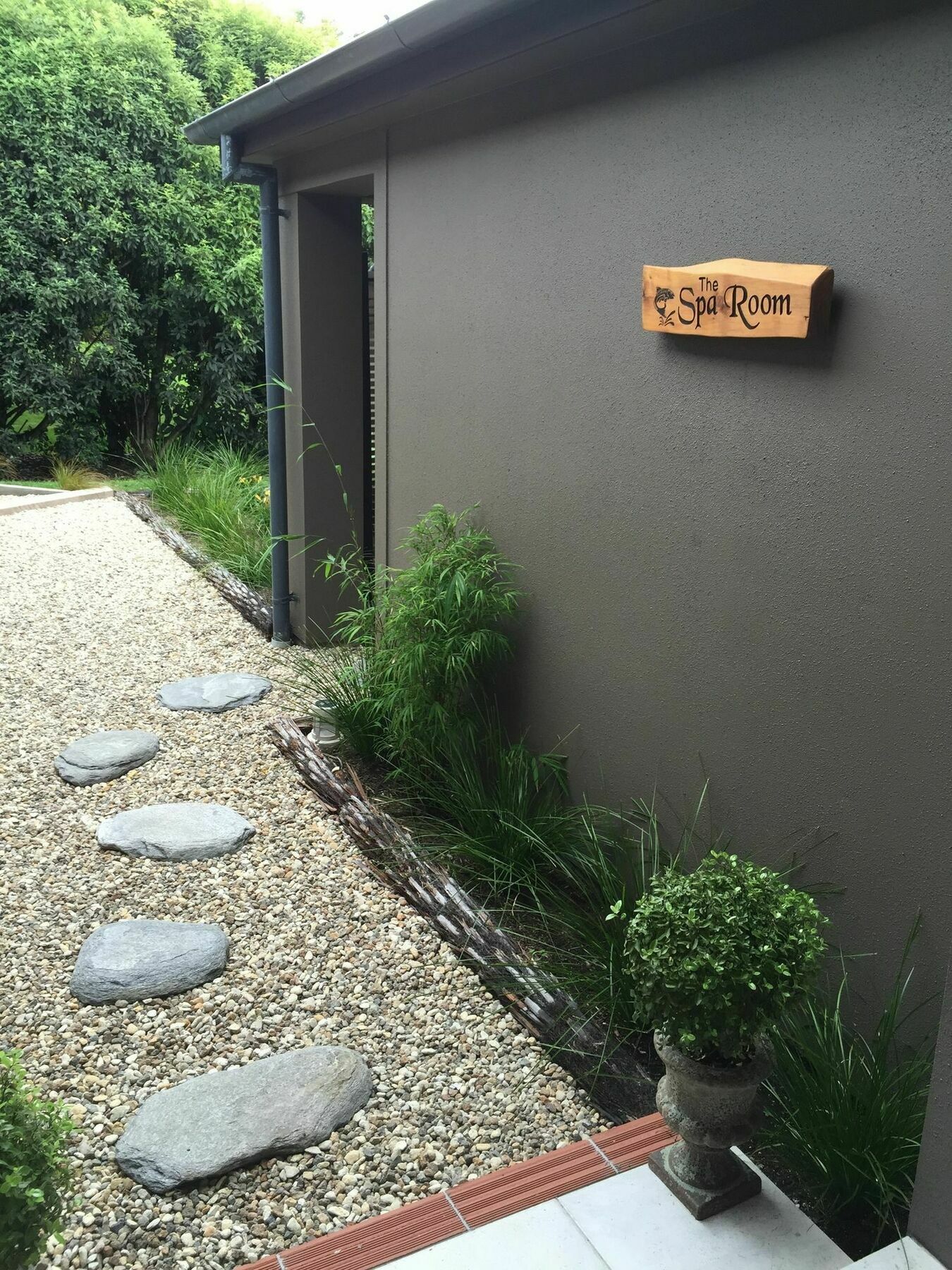 The Flying Trout Boutique Lodge Taupo Exterior photo